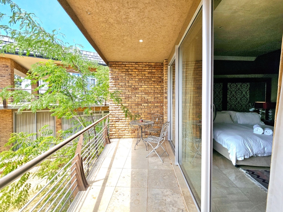 8 Bedroom Property for Sale in Waverley Free State